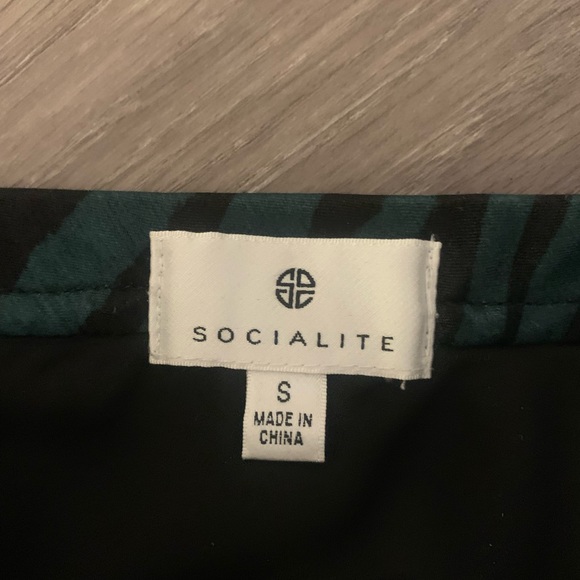 Green zebra slip skirt - Picture 2 of 2